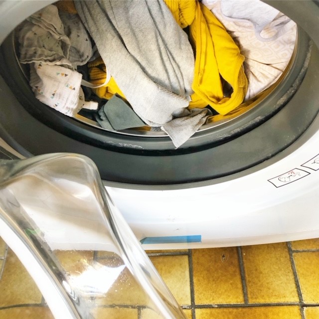 Couscous bureau Met bloed bevlekt Hoe maak je een wasmachine schoon? Blog met tips -