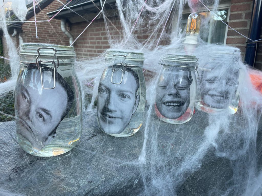 hoofden op sterk water zelf halloween decoratie knutselen